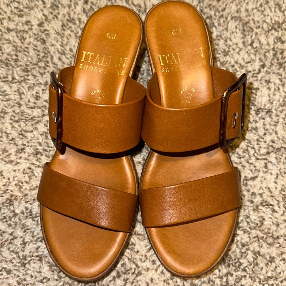 Brown Wedges
